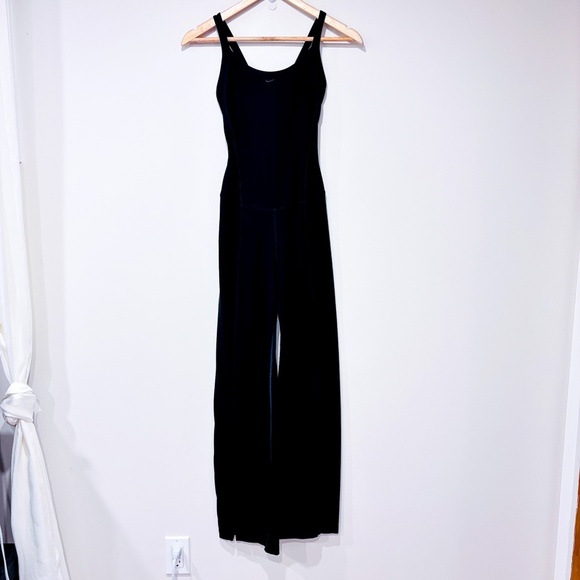NIKE Black sports jumpsuit - Picture 1 of 7
